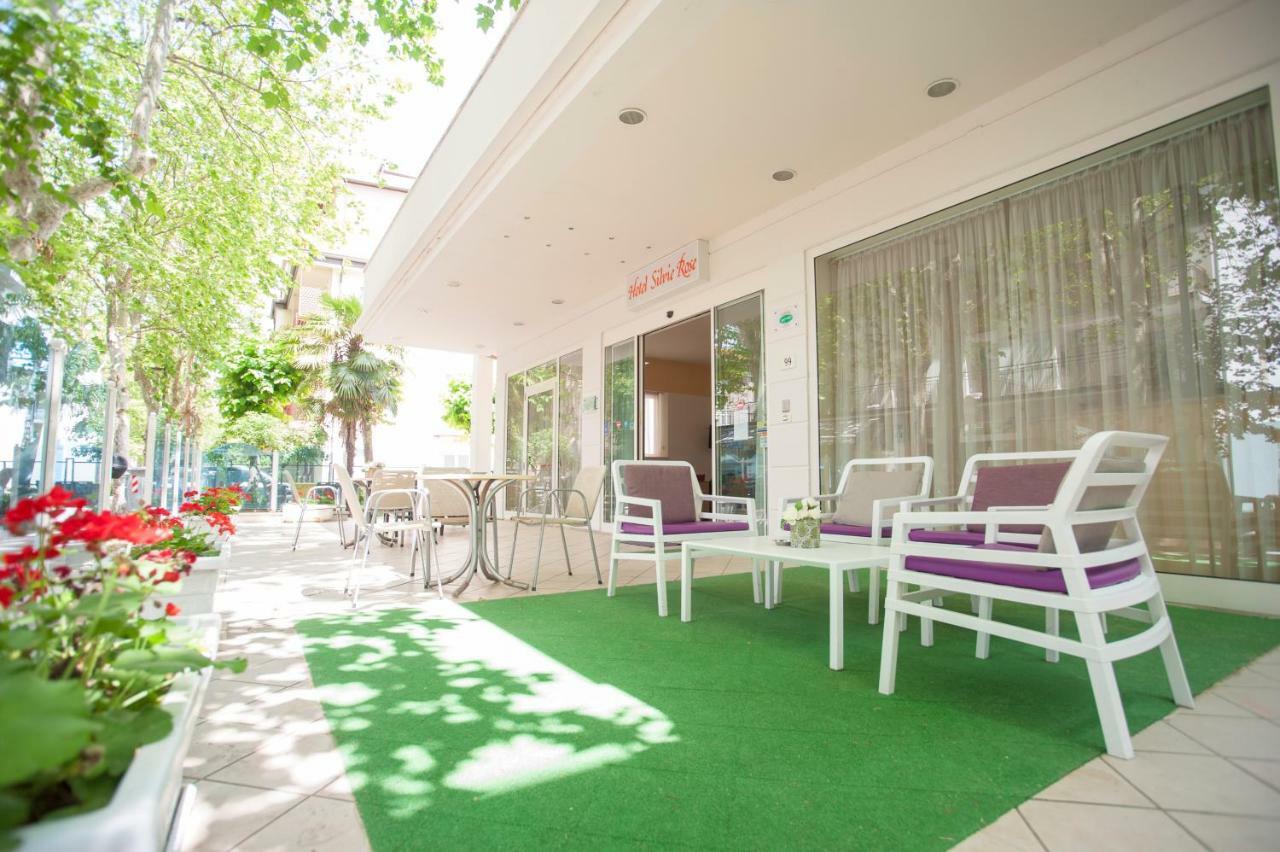 Villa Silvie Rose Cesenatico Exterior photo